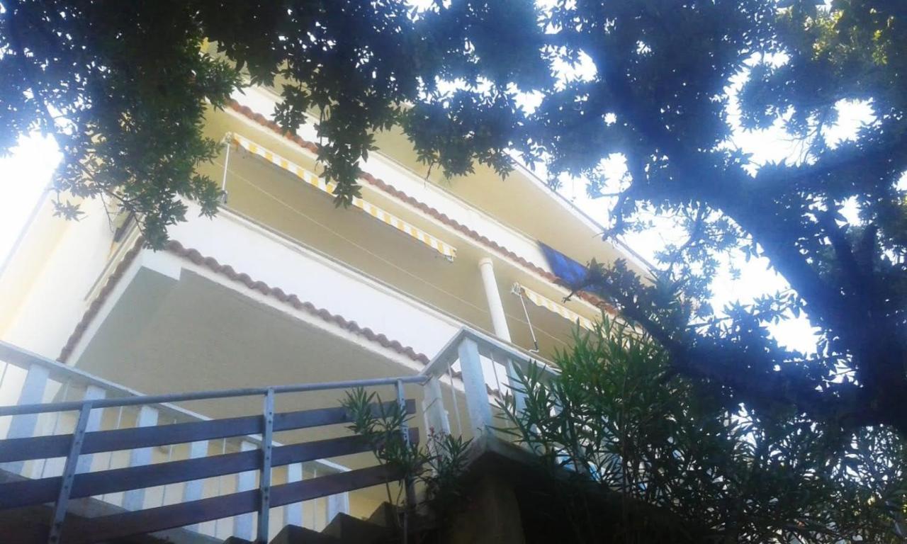 Apartments Ljerka Стара-Новаля Экстерьер фото